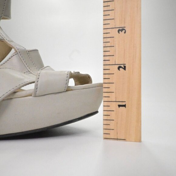 Vtg INNUE Heels Womens Size 38 Gray Leather Strappy Buckle Stiletto Back Zip 00s - Picture 12 of 14